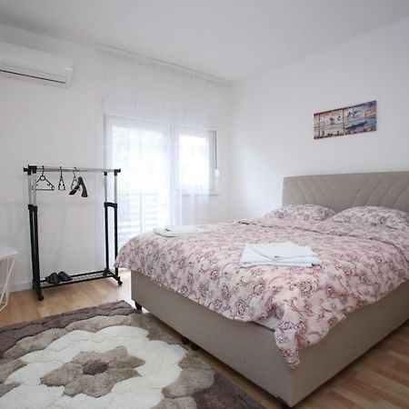 Apartments Daris モスタル エクステリア 写真