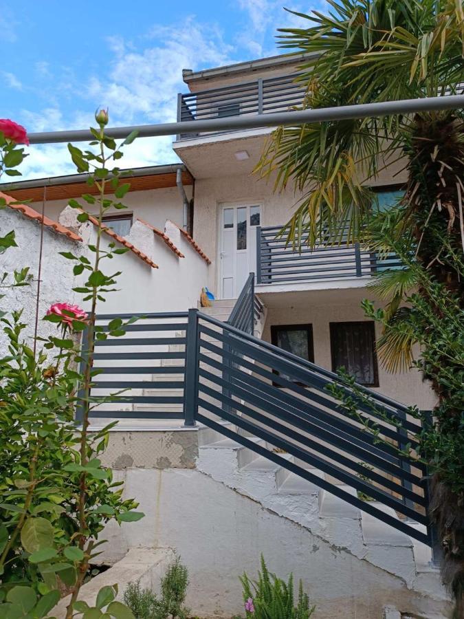 Apartments Daris モスタル エクステリア 写真