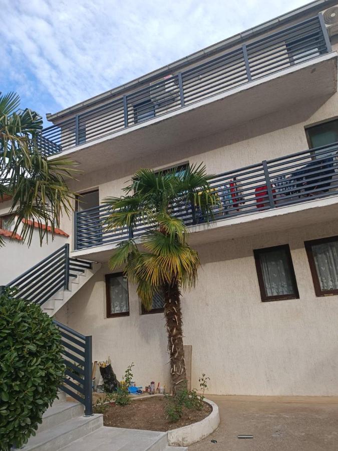 Apartments Daris モスタル エクステリア 写真