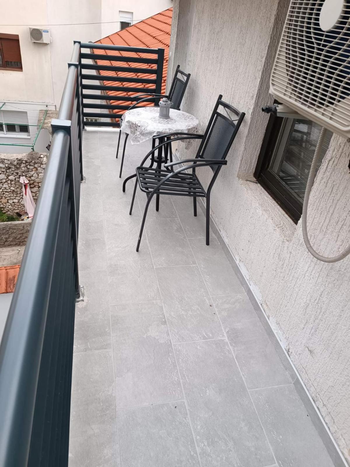 Apartments Daris モスタル エクステリア 写真