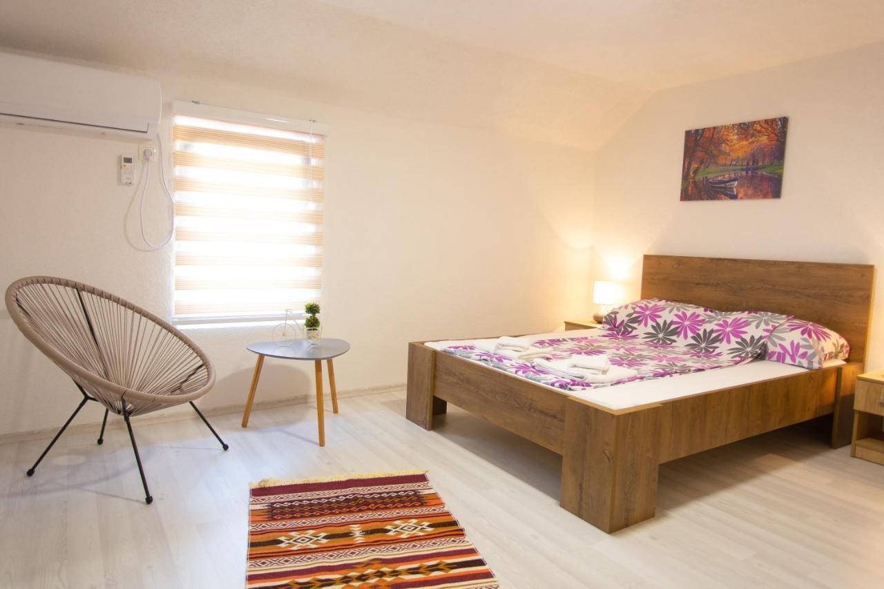 Apartments Daris モスタル エクステリア 写真